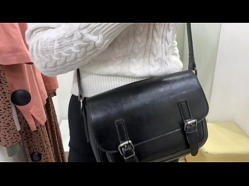 ❤️ Publiekelijke masturbatie van jonge teef FeralBerry met een dildo in de paskamer ️❌ Anal porno at us nl.sexvideosex.top ❤
